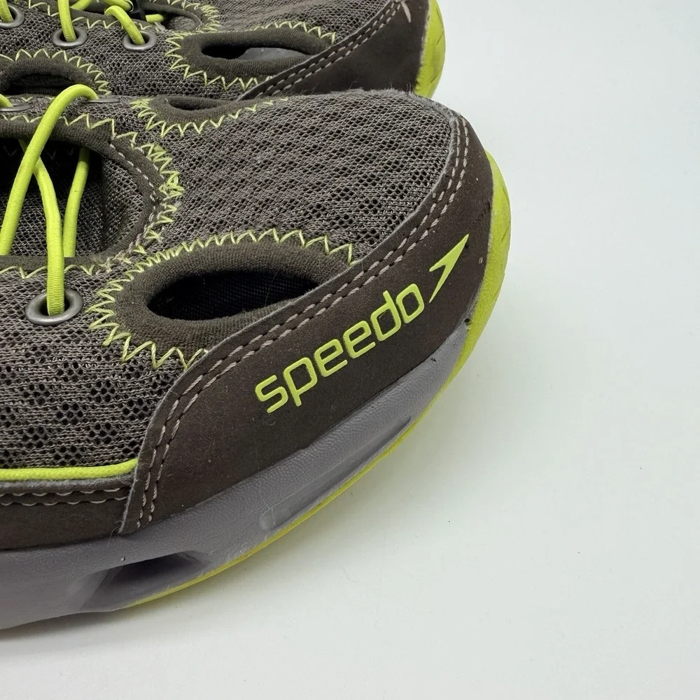 Speedo water shoes